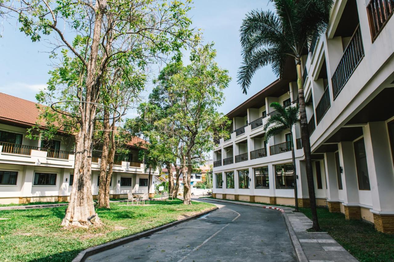 President Hotel Udonthani Exteriör bild