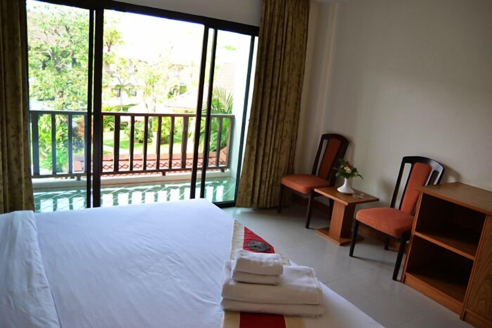 President Hotel Udonthani Exteriör bild