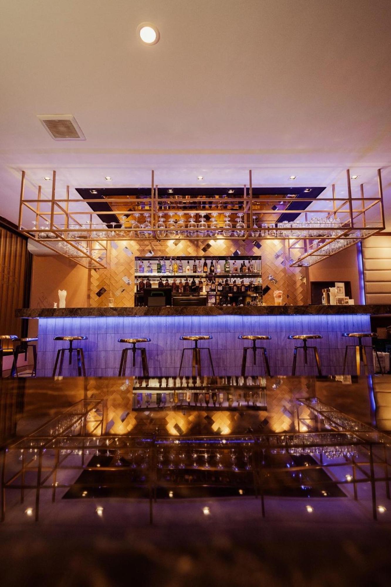 President Hotel Udonthani Exteriör bild