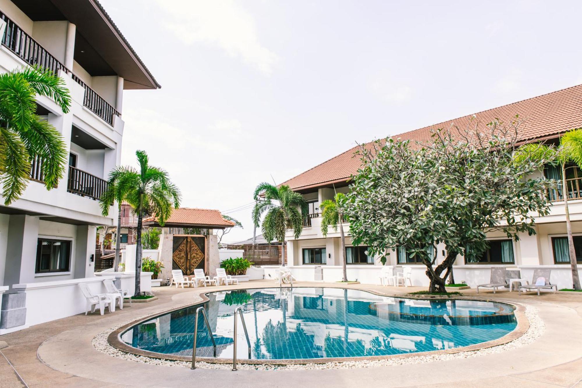 President Hotel Udonthani Exteriör bild