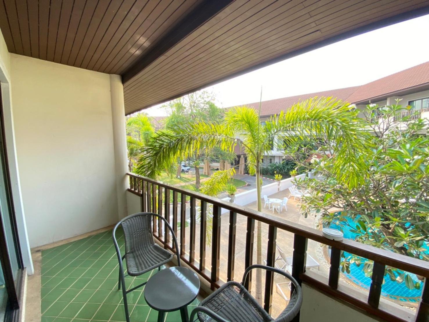 President Hotel Udonthani Exteriör bild