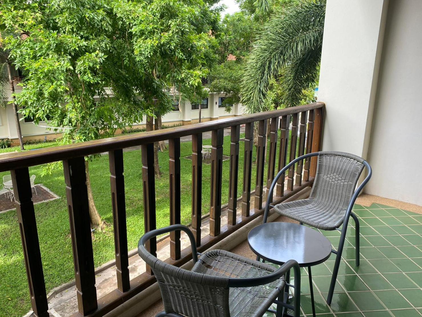 President Hotel Udonthani Exteriör bild